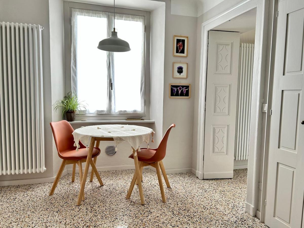 Casa Mafalda Trilocale In Centro Biella Luaran gambar
