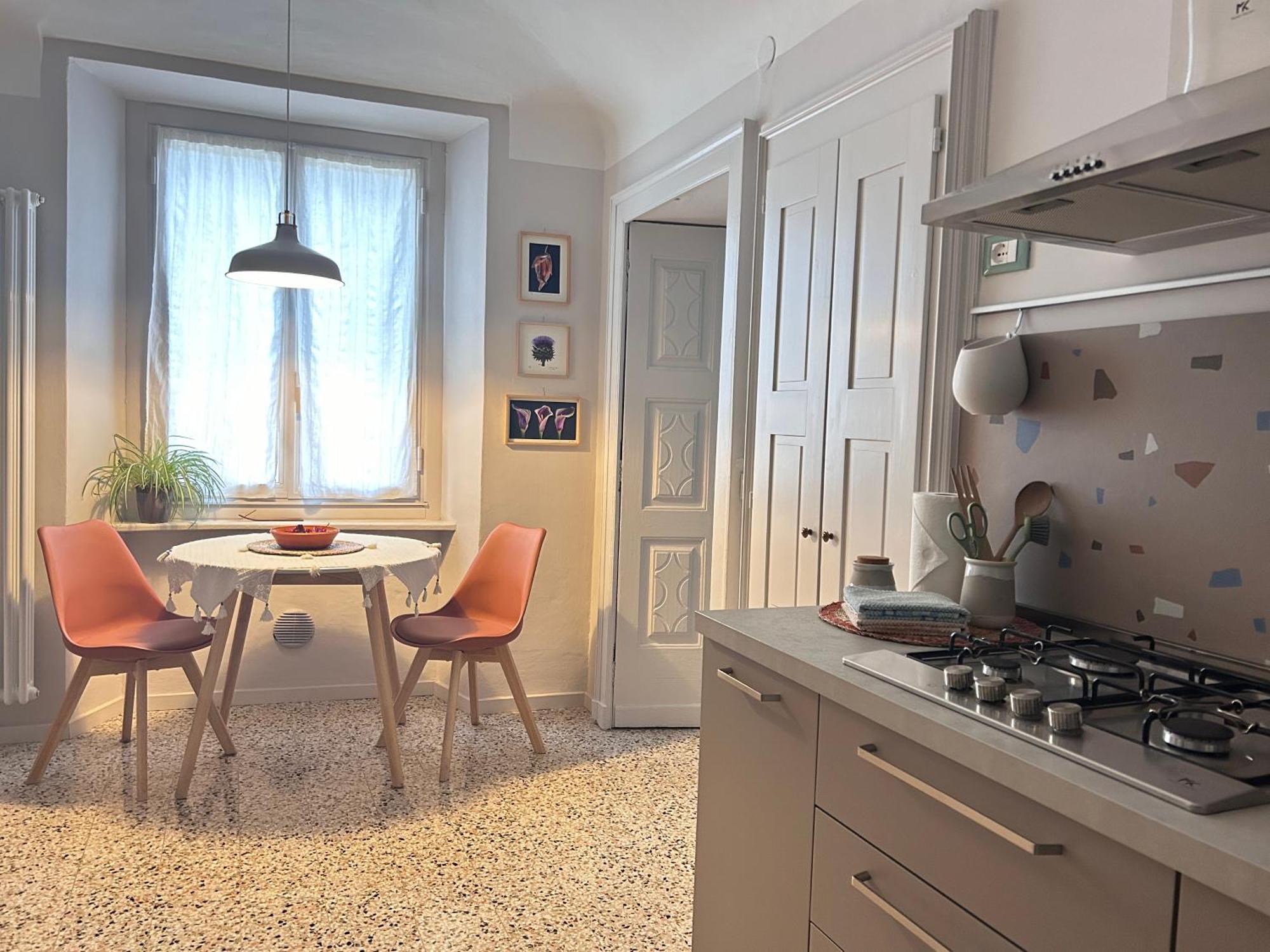 Casa Mafalda Trilocale In Centro Biella Luaran gambar